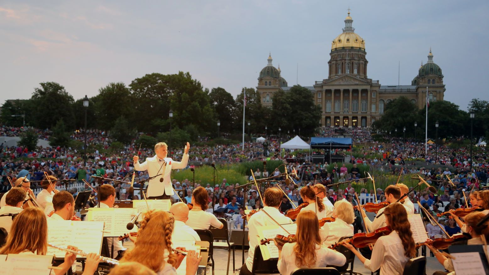 Iowa PBS offers live coverage of Yankee Doodle Pops! Iowa PBS